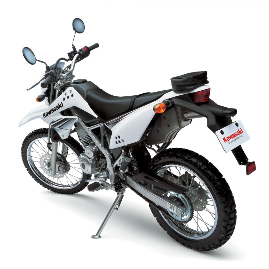 Новый надежный мотоцикл Kawasaki KLX 125