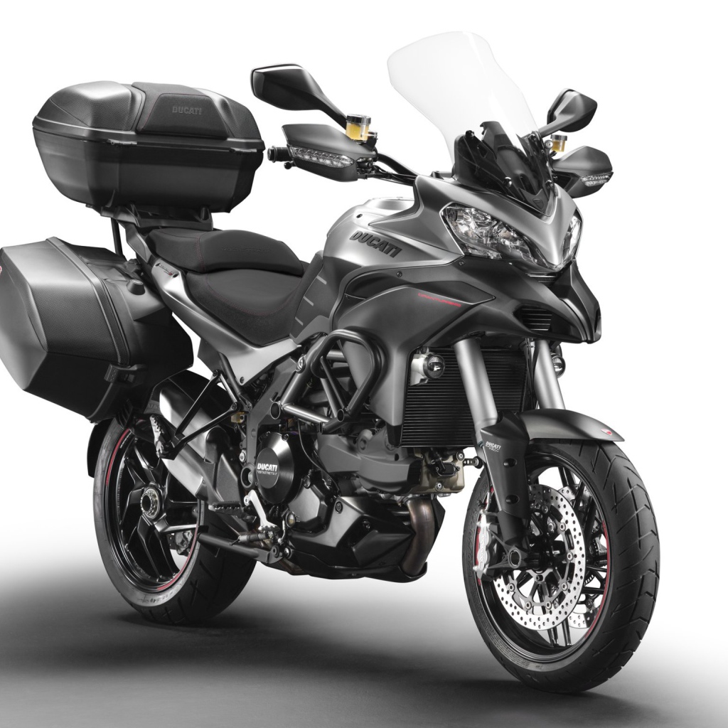 Популярный мотоцикл Ducati Multistrada 1200 S Granturismo