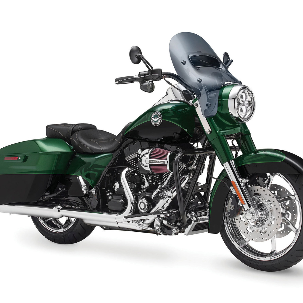 Популярный мотоцикл Harley-Davidson CVO Road King