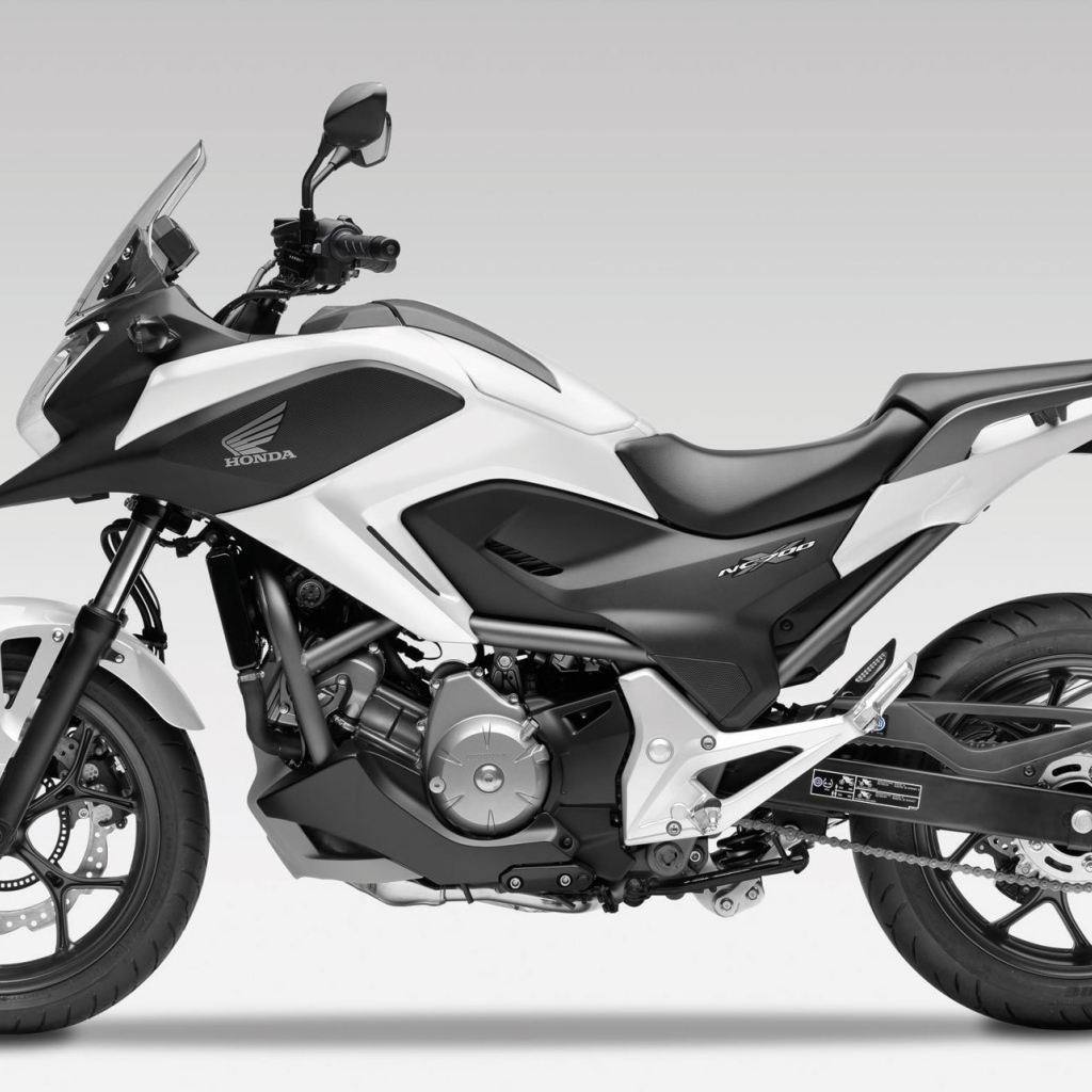 Популярный мотоцикл Honda NC 700 X