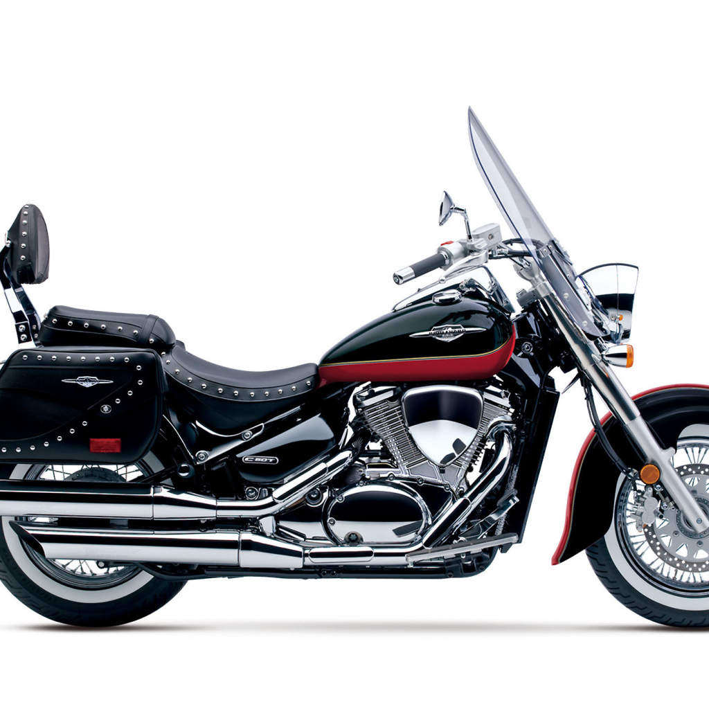 Популярный мотоцикл Suzuki Boulevard S 40