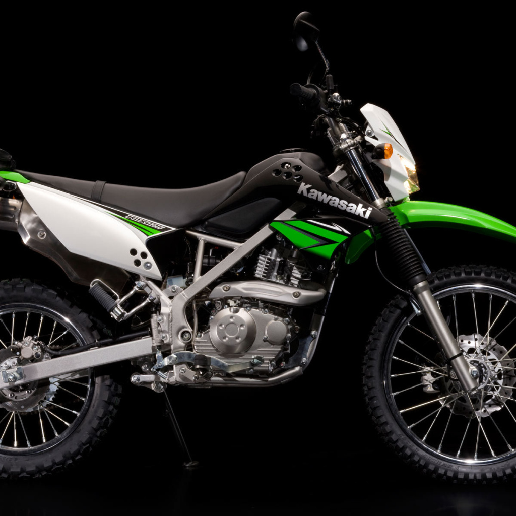Надежный мотоцикл Kawasaki KLX 125