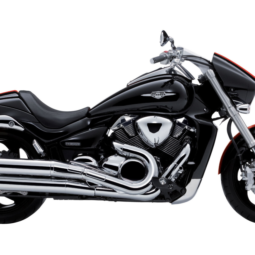 Надежный мотоцикл Suzuki Intruder M1800 R