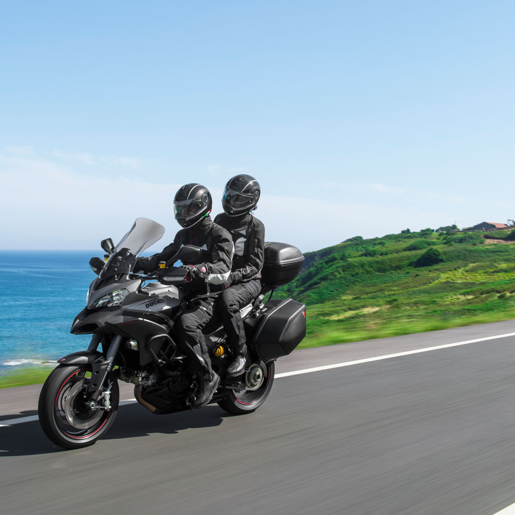 Надежный мотоцикл Ducati Multistrada 1200 S Granturismo