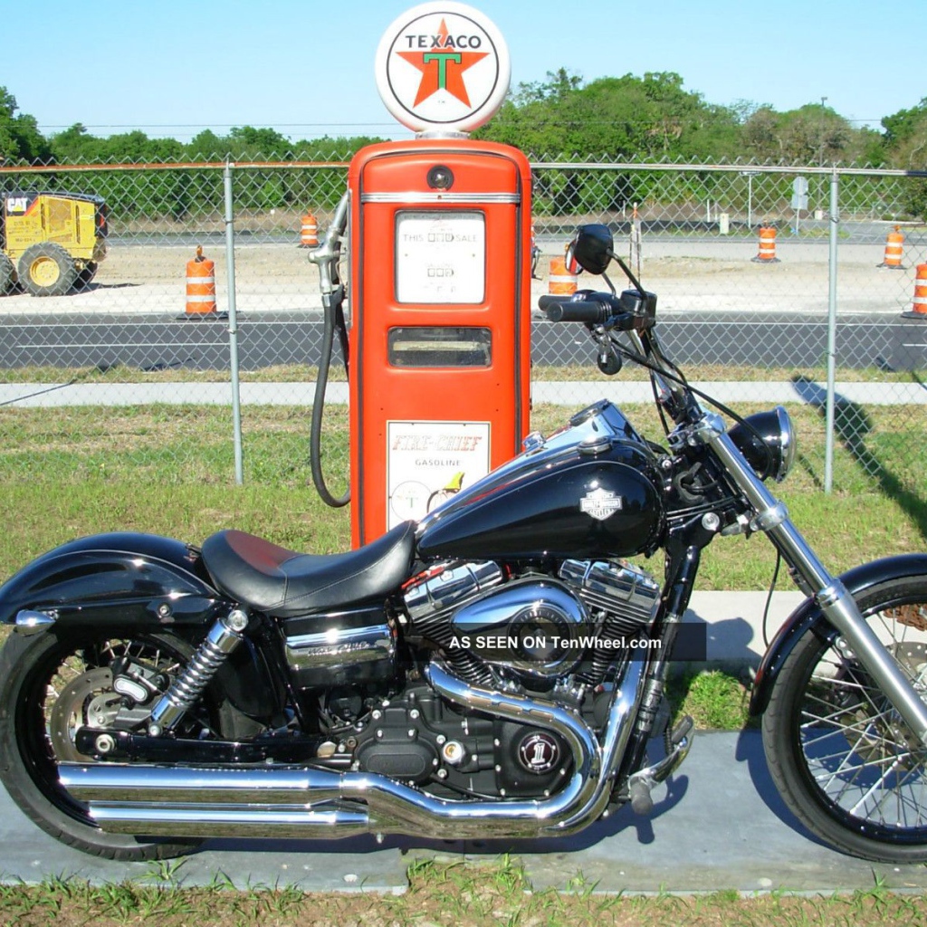 Надежный мотоцикл Harley-Davidson Dyna Switchback