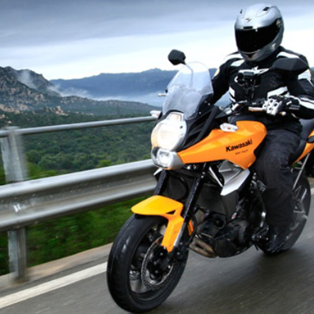 Надежный мотоцикл Kawasaki Versys