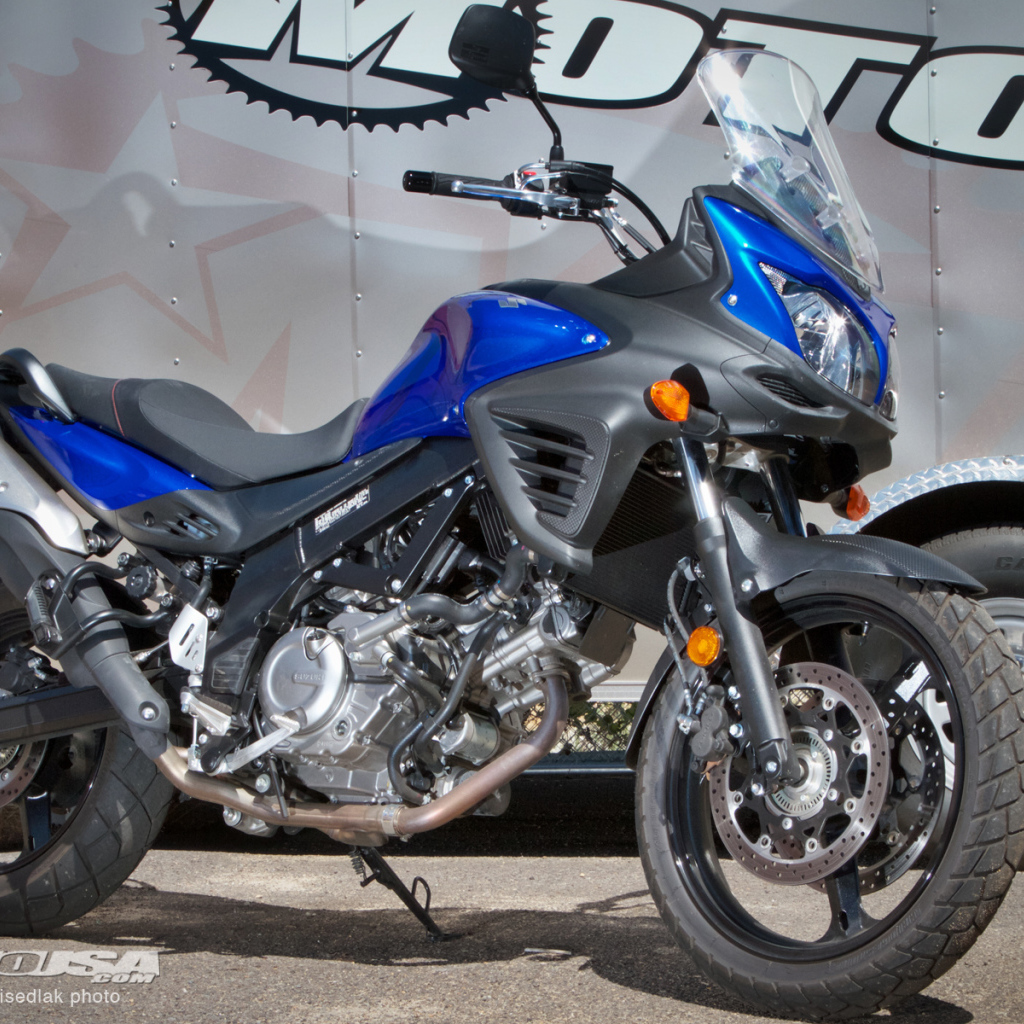 Мотоцикл Suzuki модели V-Storm 650 ABS