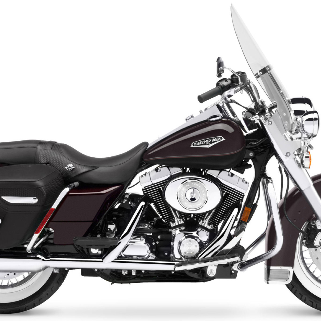Тест-драйв мотоцикла Harley-Davidson Road King Anniversary Edition