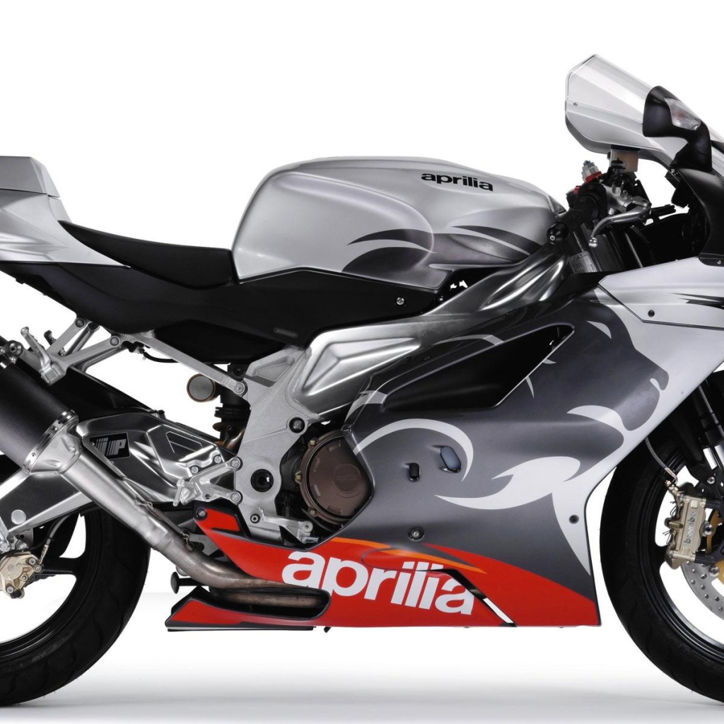 Мотоцикл Aprilla RSV 1000