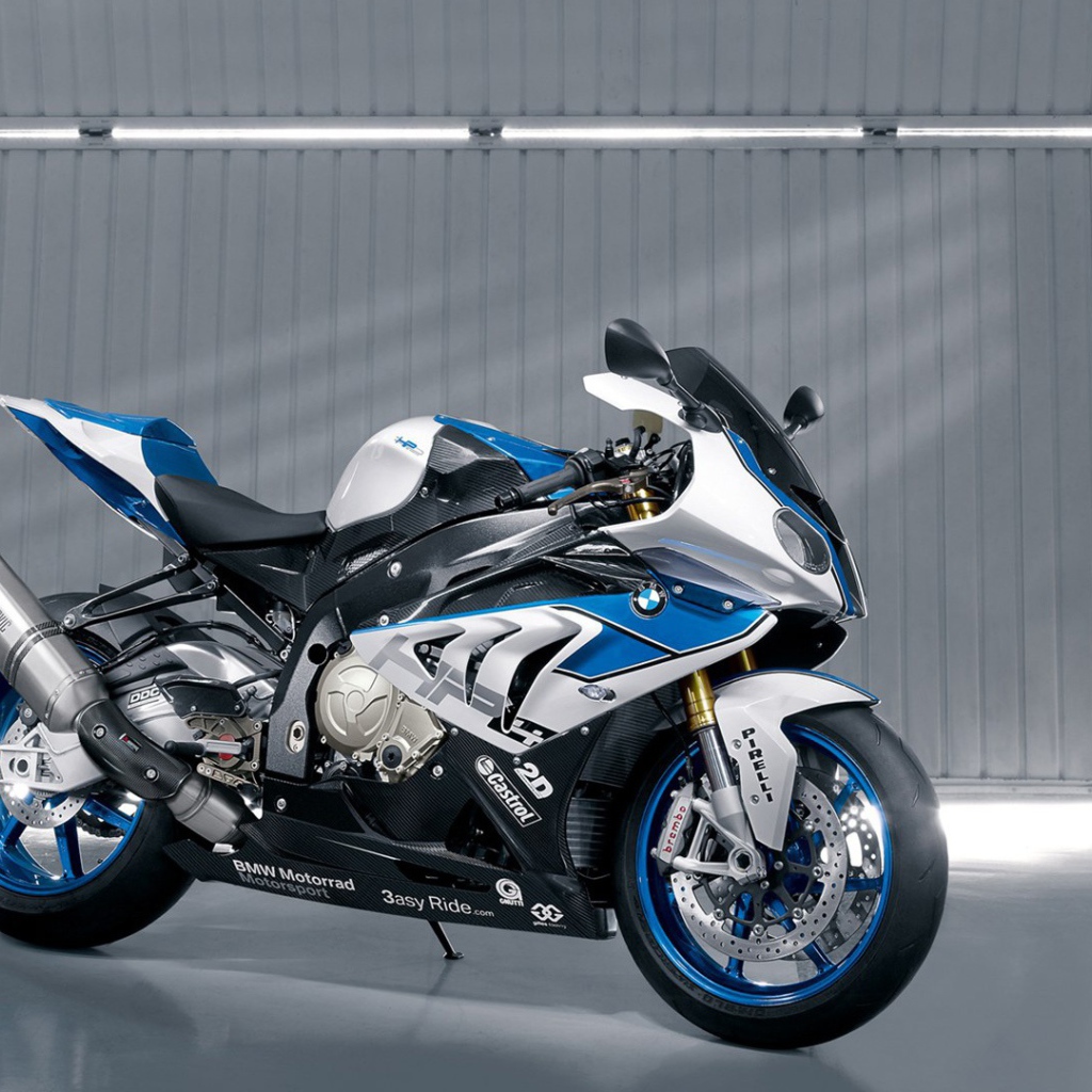 Мотоцикл BMW HP4