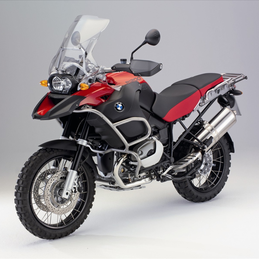 Красный Bmw r 1200