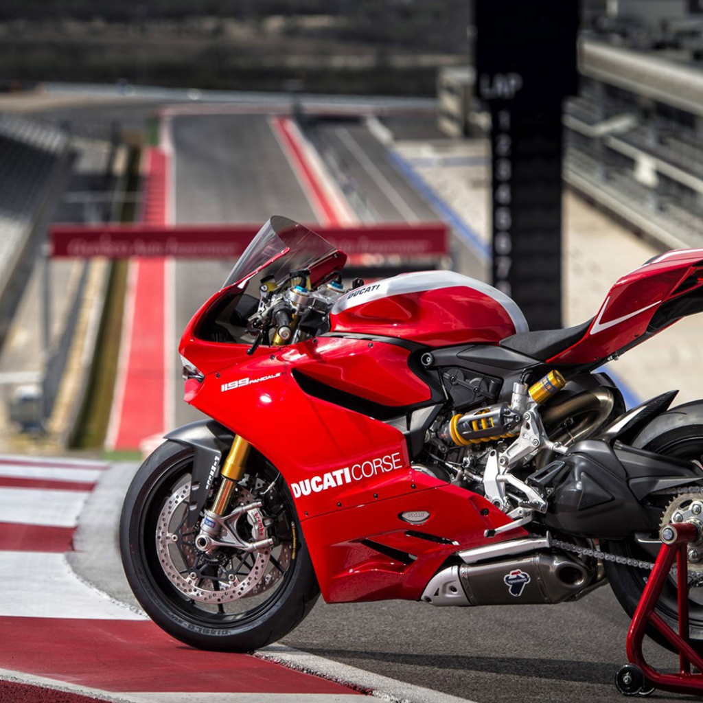 Мотоцикл Ducati Superbike 1199 Panigale