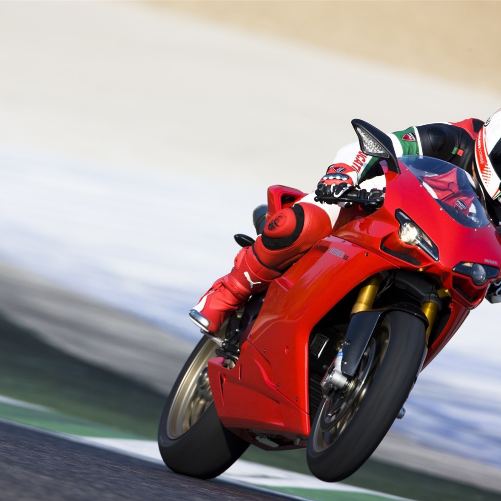 Гоночный мотоцикл Ducati 1198