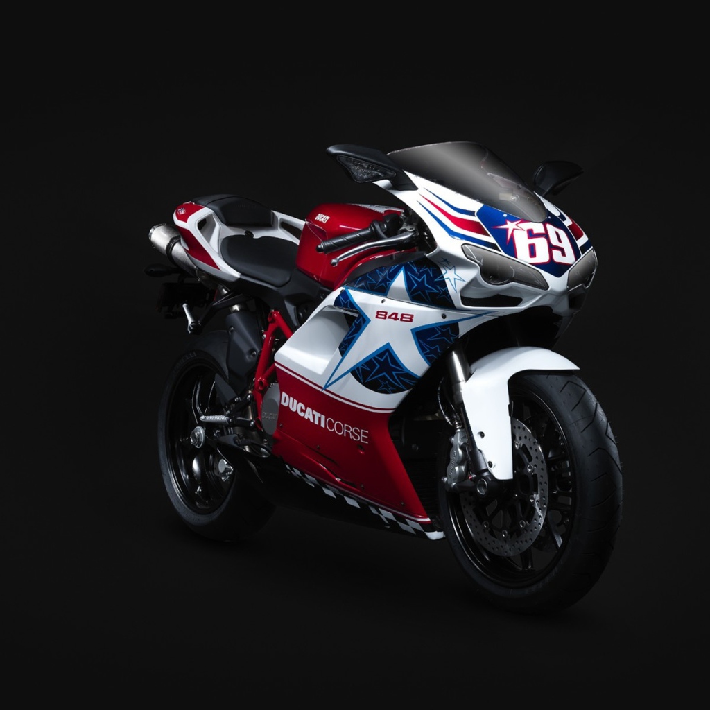 Спорт байк Ducati 848