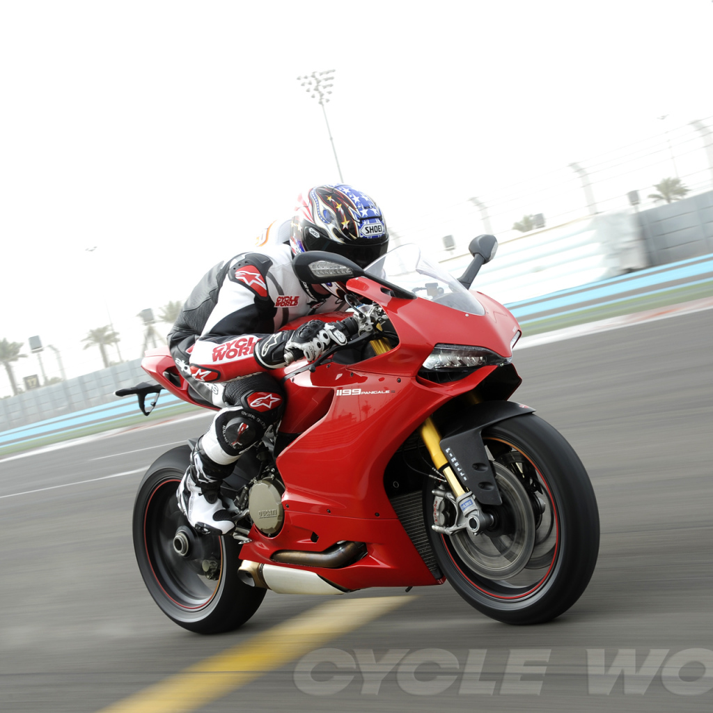 	   Motorcycle racing Ducati