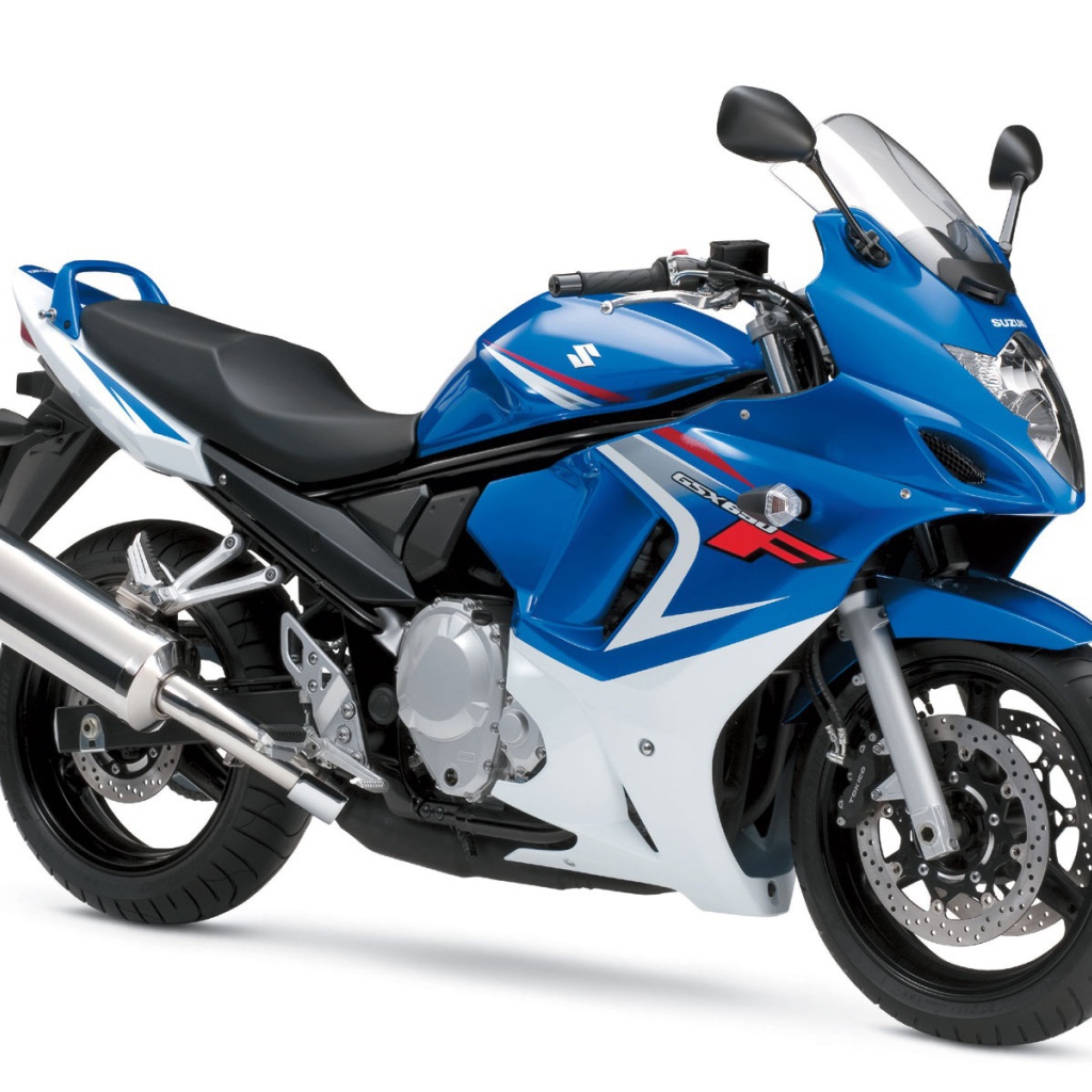 Синий мотоцикл Suzuki GSX 650F