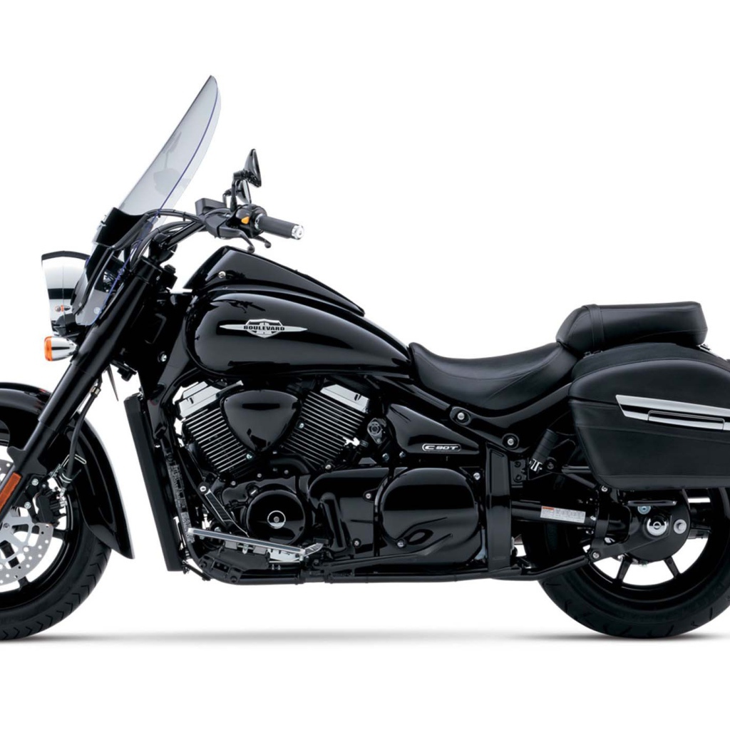 Красивый мотоцикл Suzuki Boulevard S 40