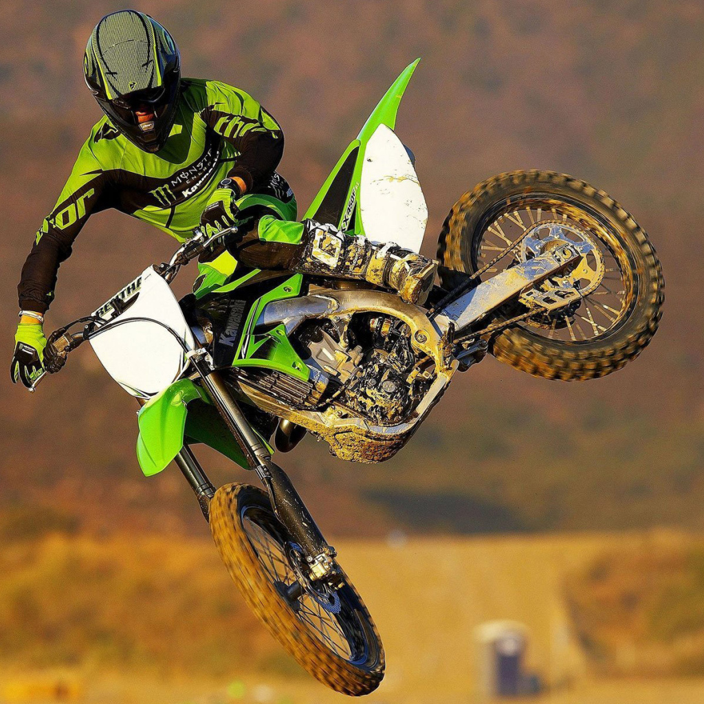 Новый надежный мотоцикл Kawasaki KX 450 F