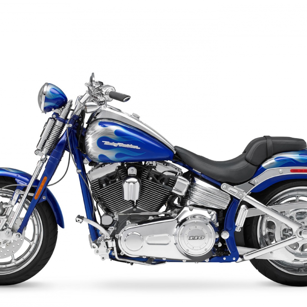 Новый надежный мотоцикл Harley-Davidson CVO Breakout