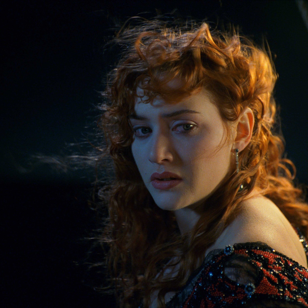 Взволнованная Роуз из фильма Титаник