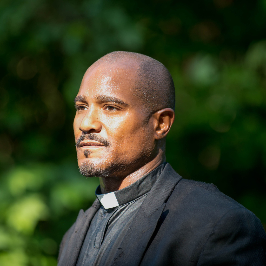 Священник из Ходячих мертвецов