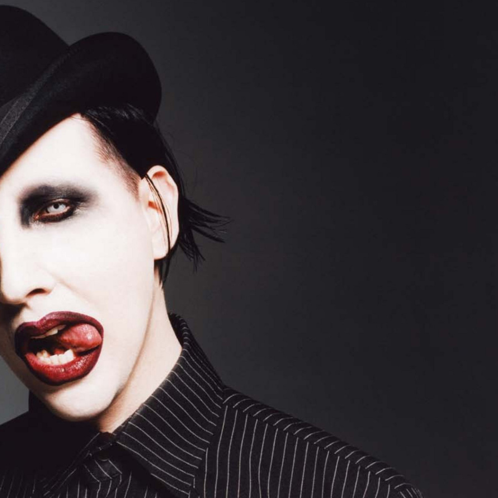 Marilyn Manson в шляпе