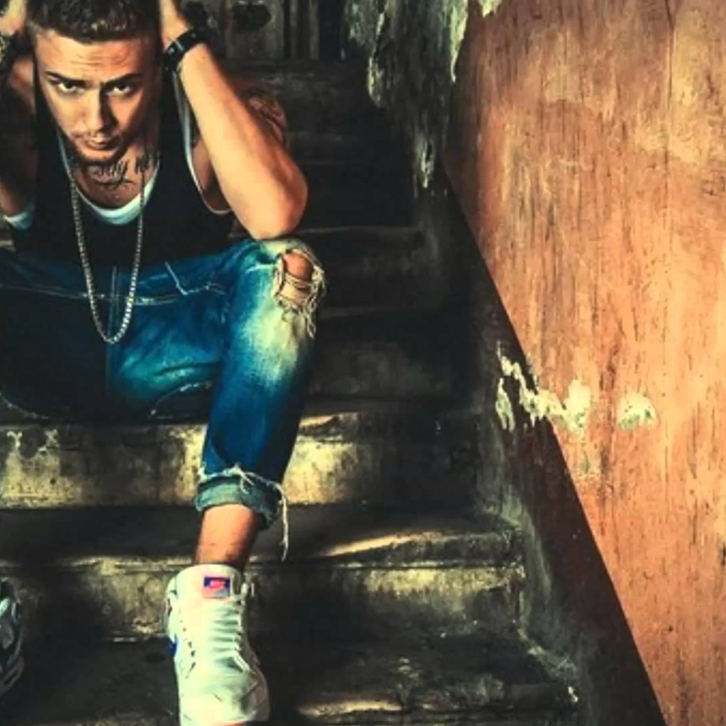 Молодой исполнитель Егор Крид