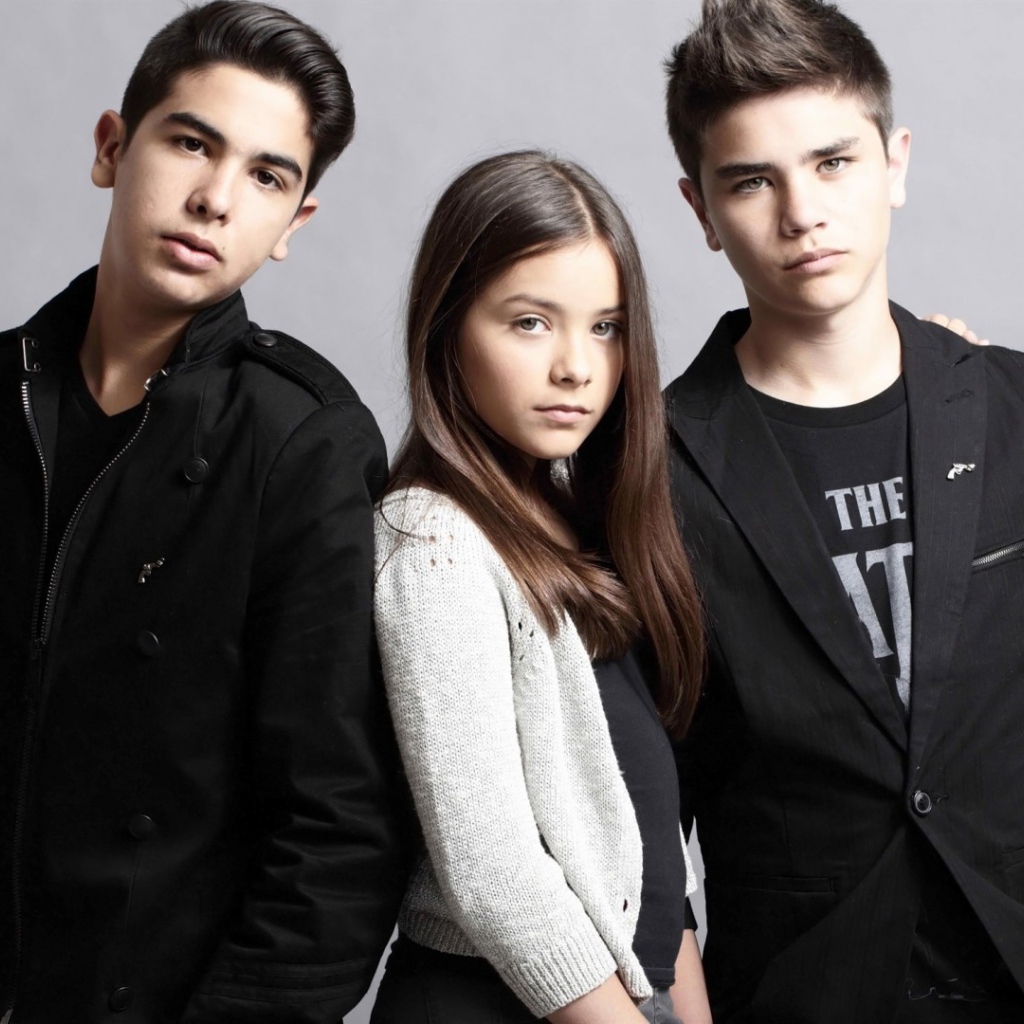 Молодое трио