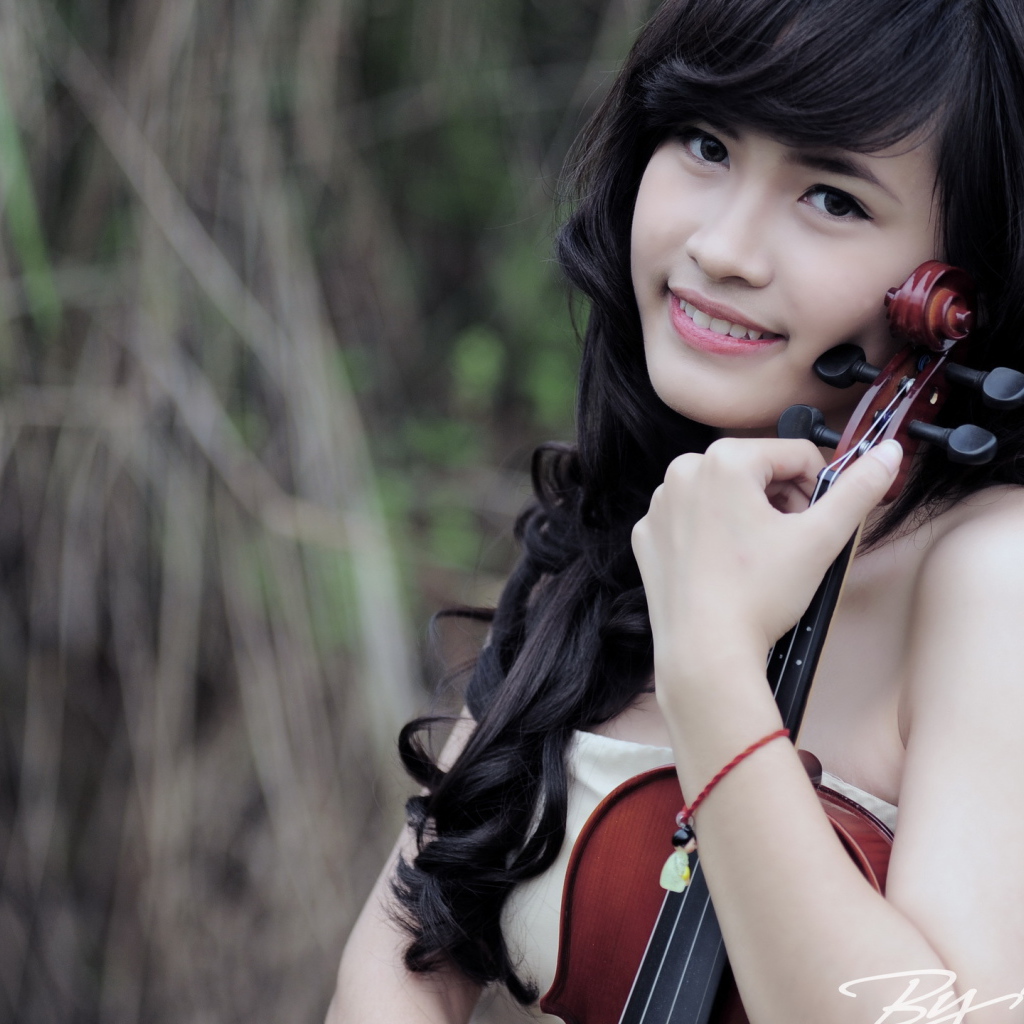Девушка со скрипкой