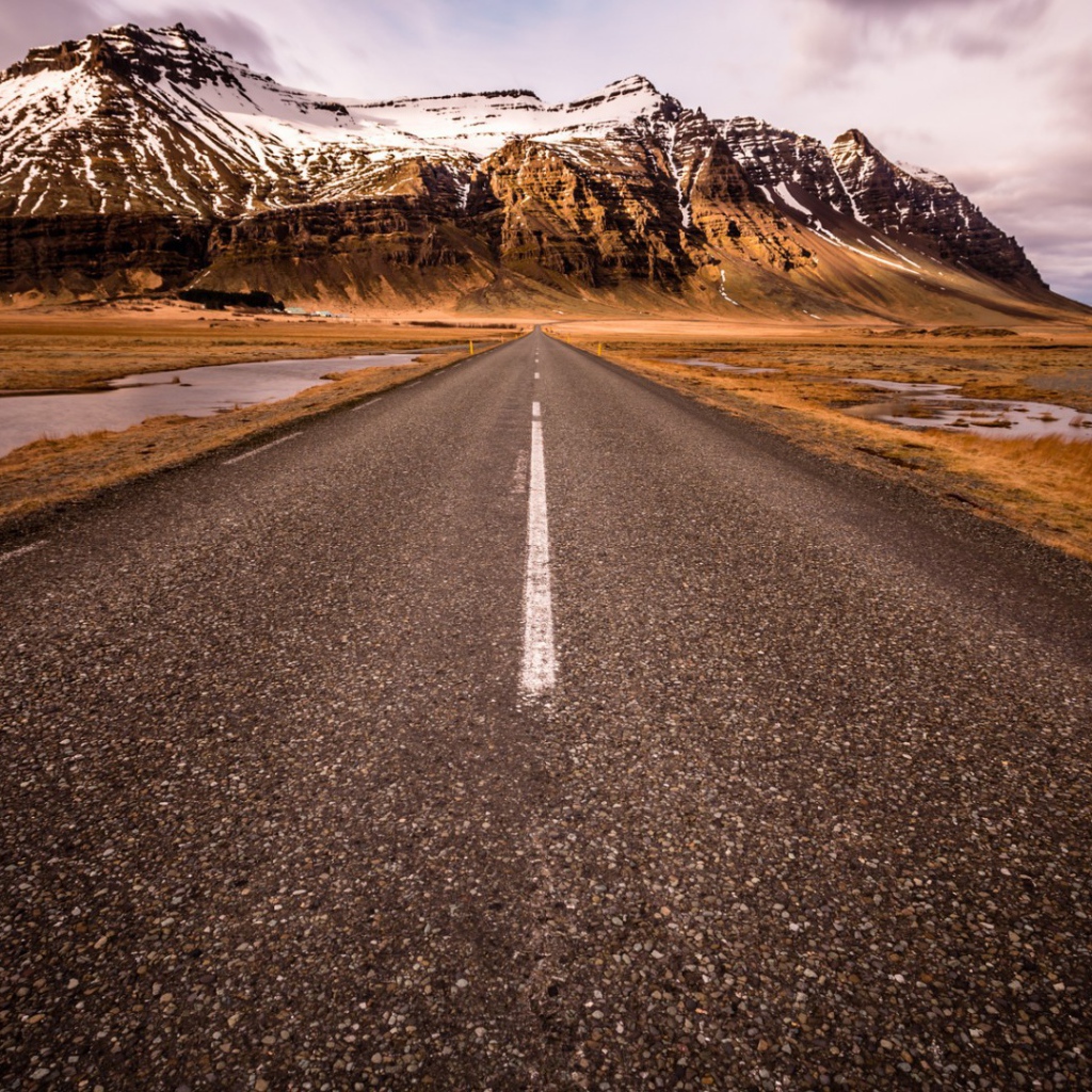 Шоссе в сторону гор