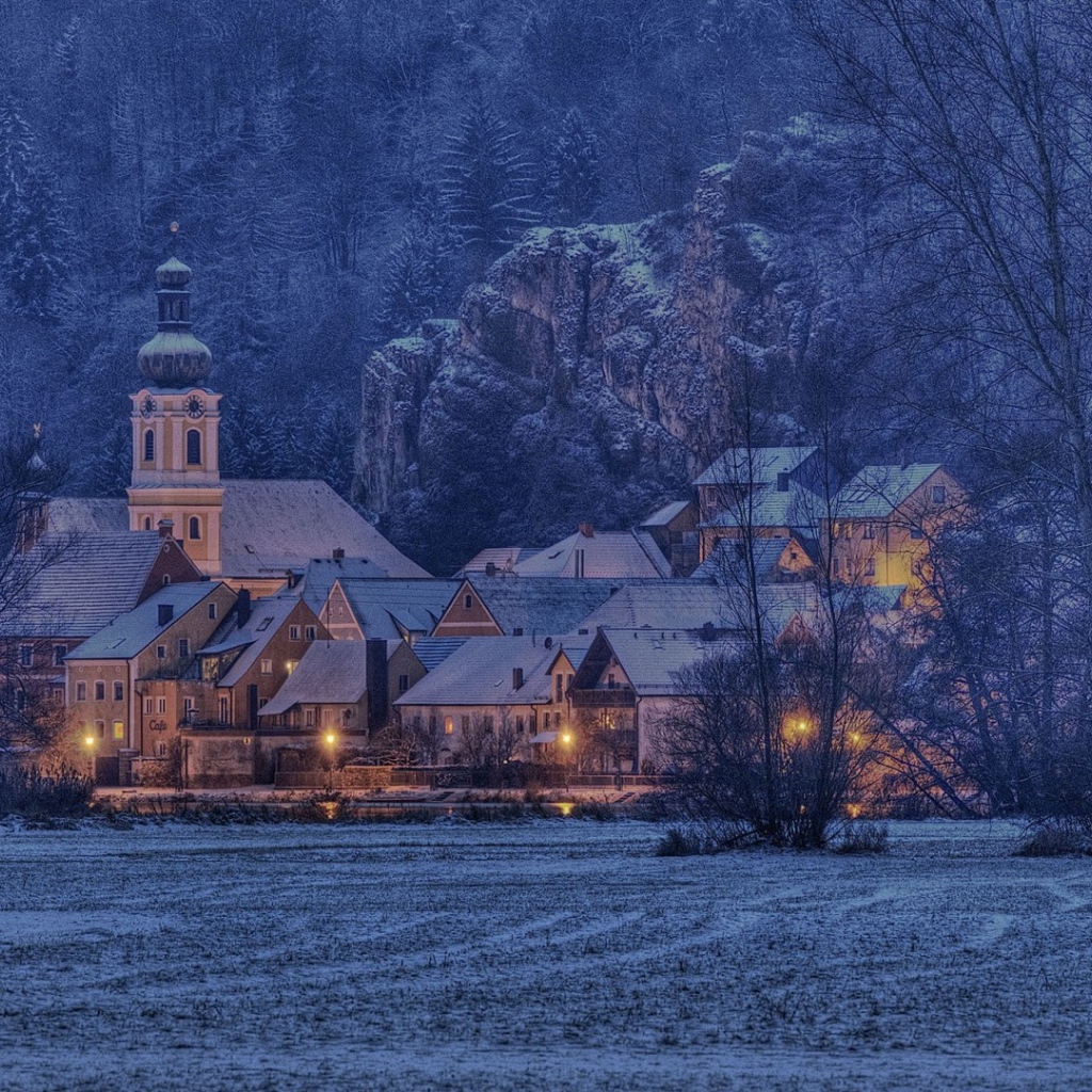 Oтдалённый замок