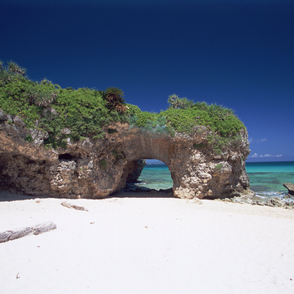 Красивое фото белого пляжа