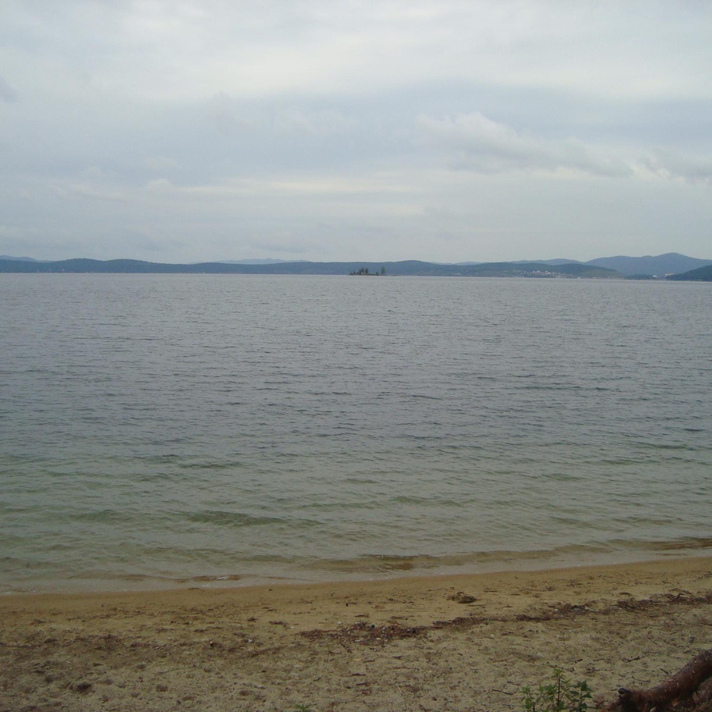 Золотой пляж на Тургояке