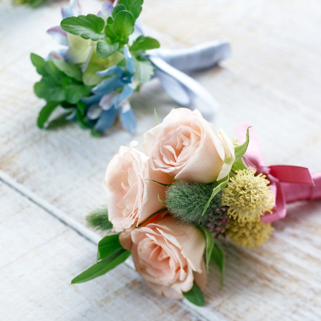 Декоративные букеты цветков