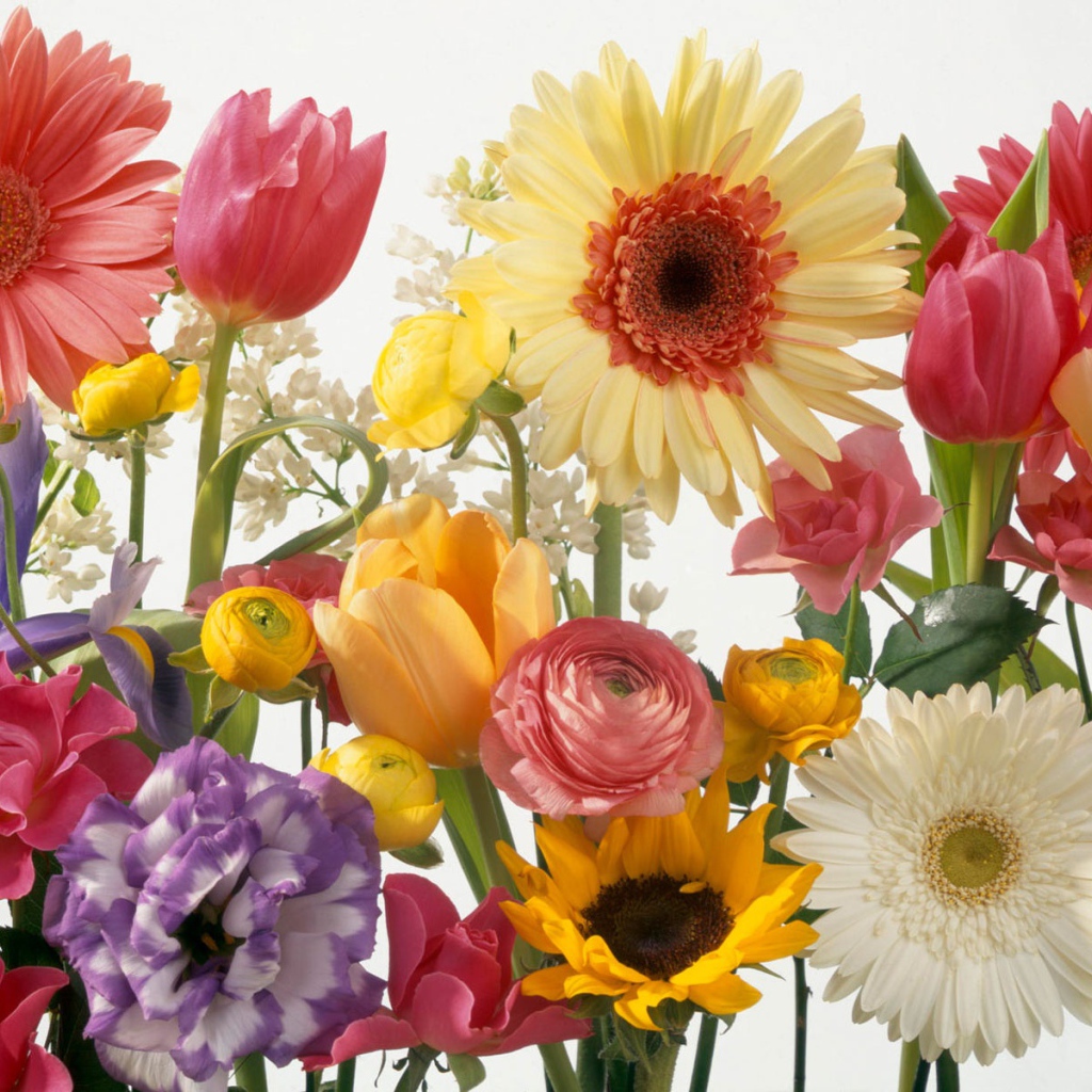 Декор из весенних цветов