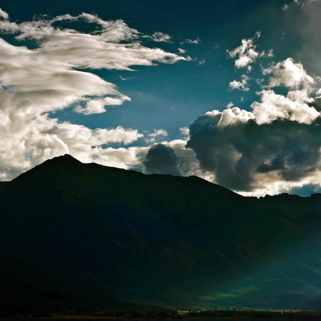 Облака над горами
