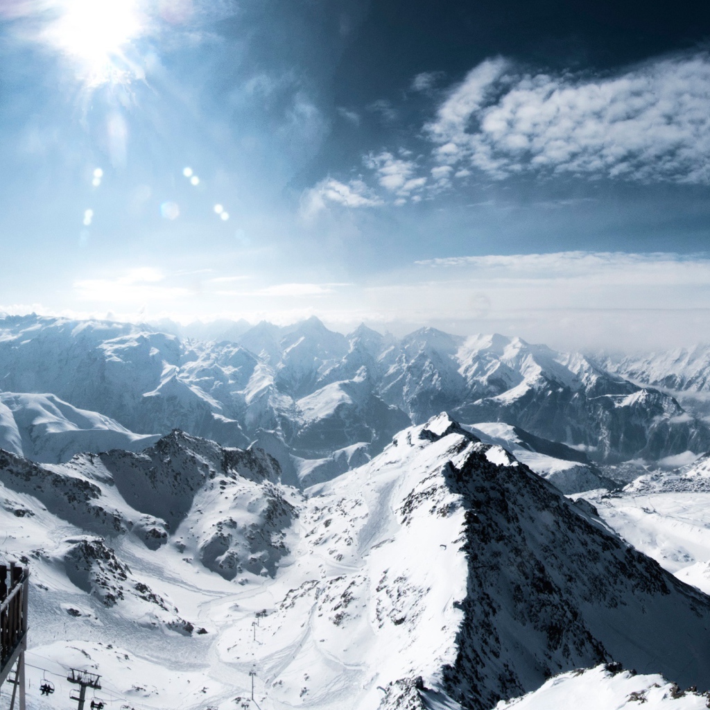 Заснеженные Альпы 