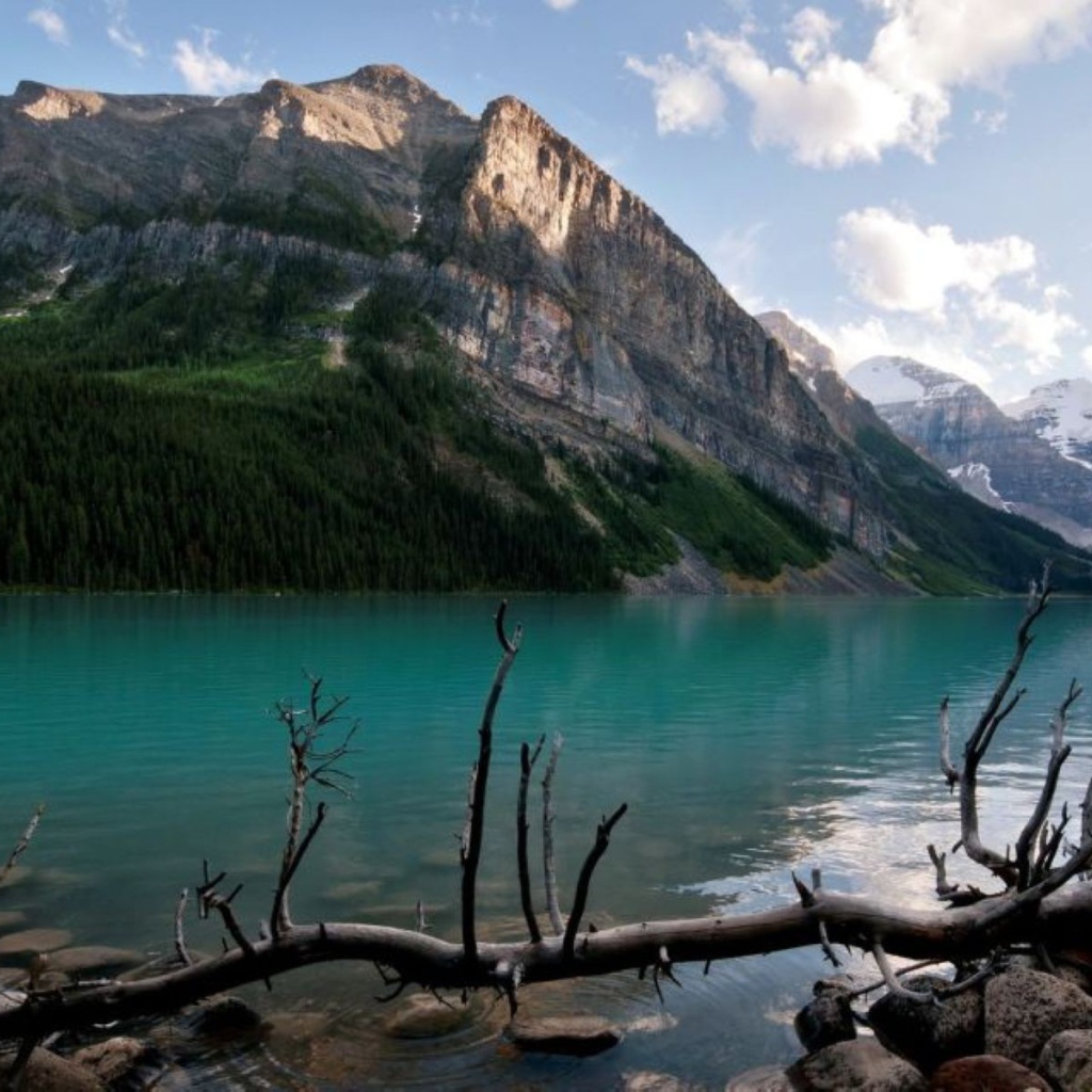 Высокогорное озеро