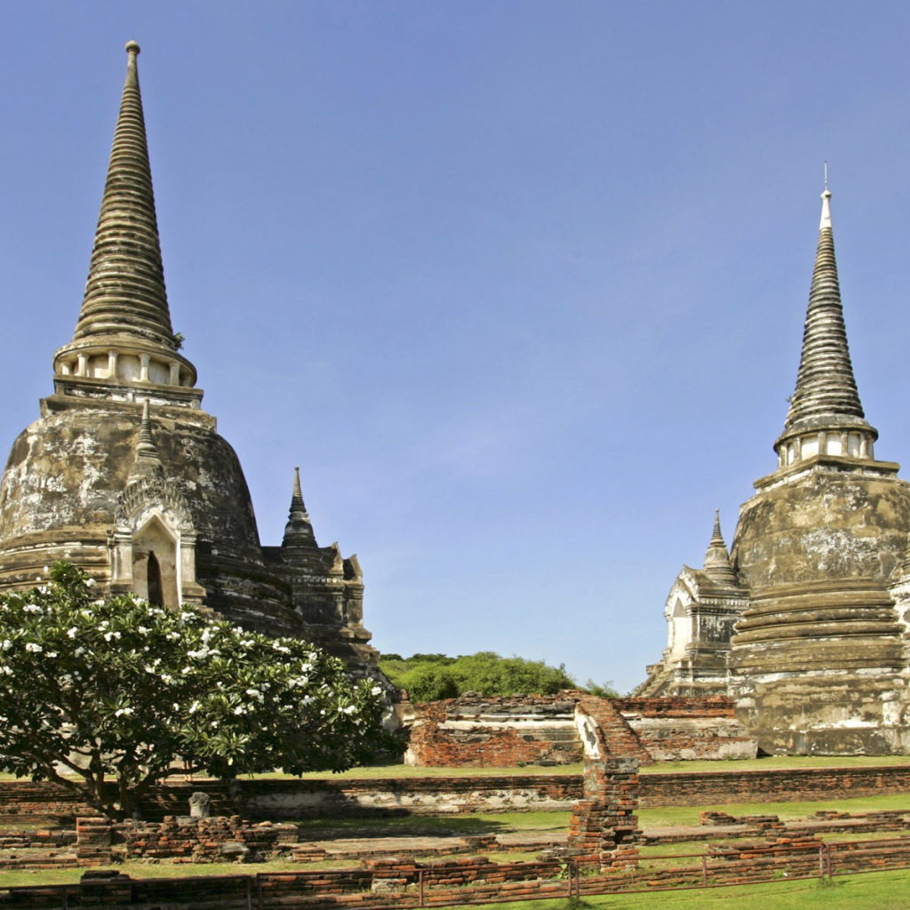 Буддийские пагоды