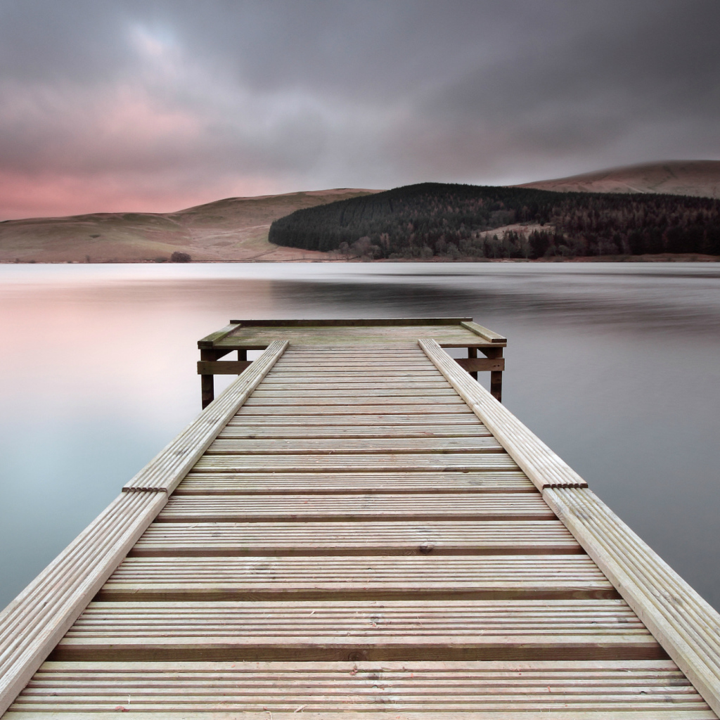 Озеро в Шотландии