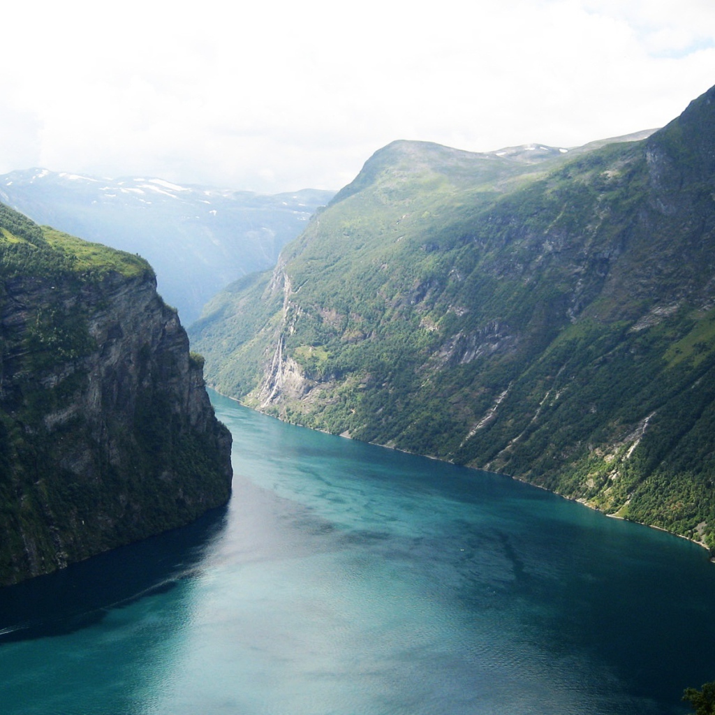 Великолепный фьорд в Норвегии