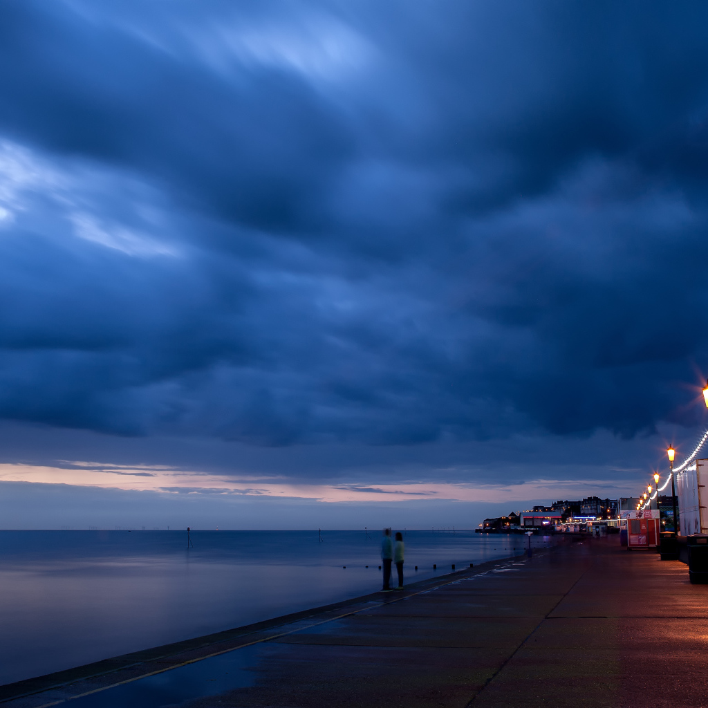 Ночное синее море