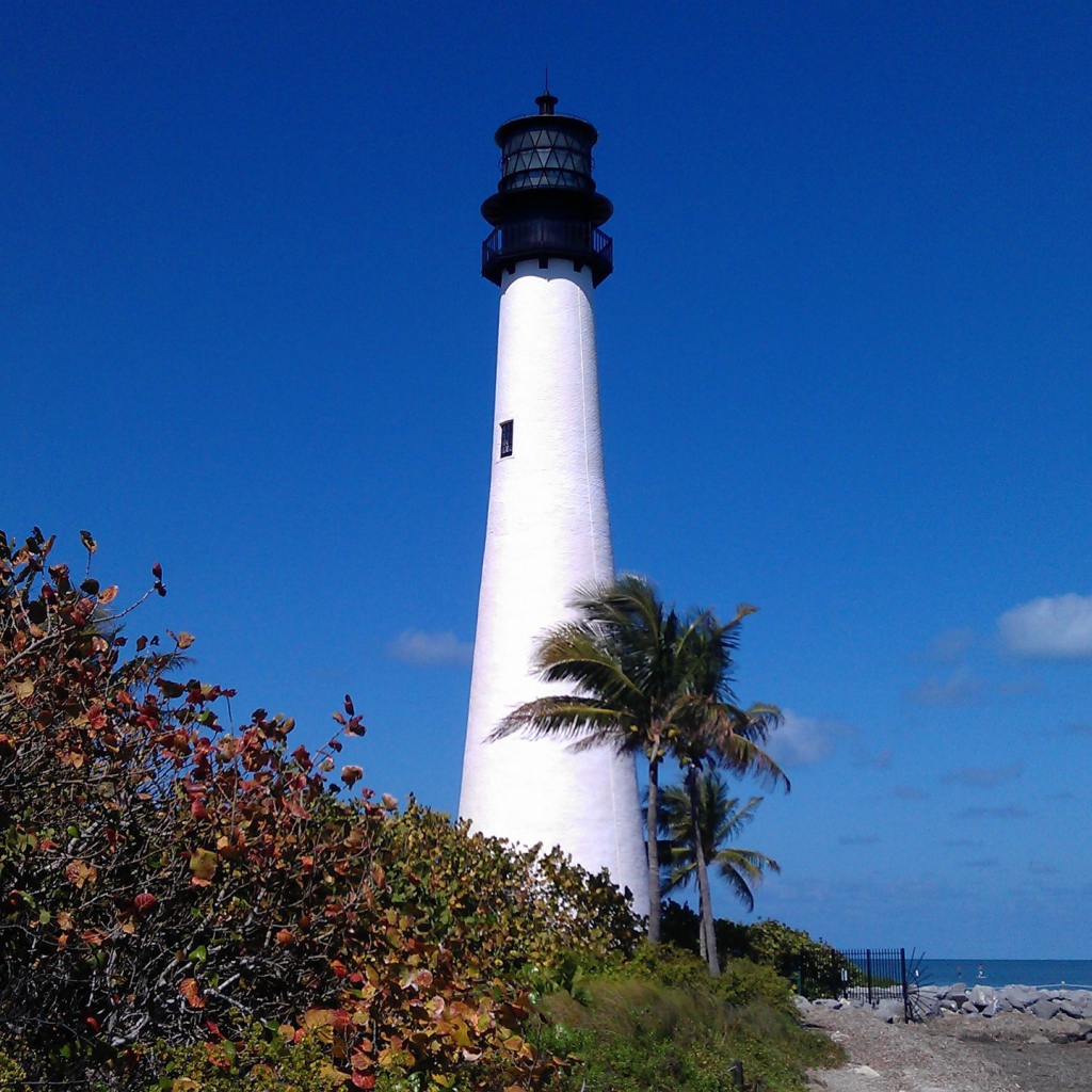 Маяк на берегу Майями
