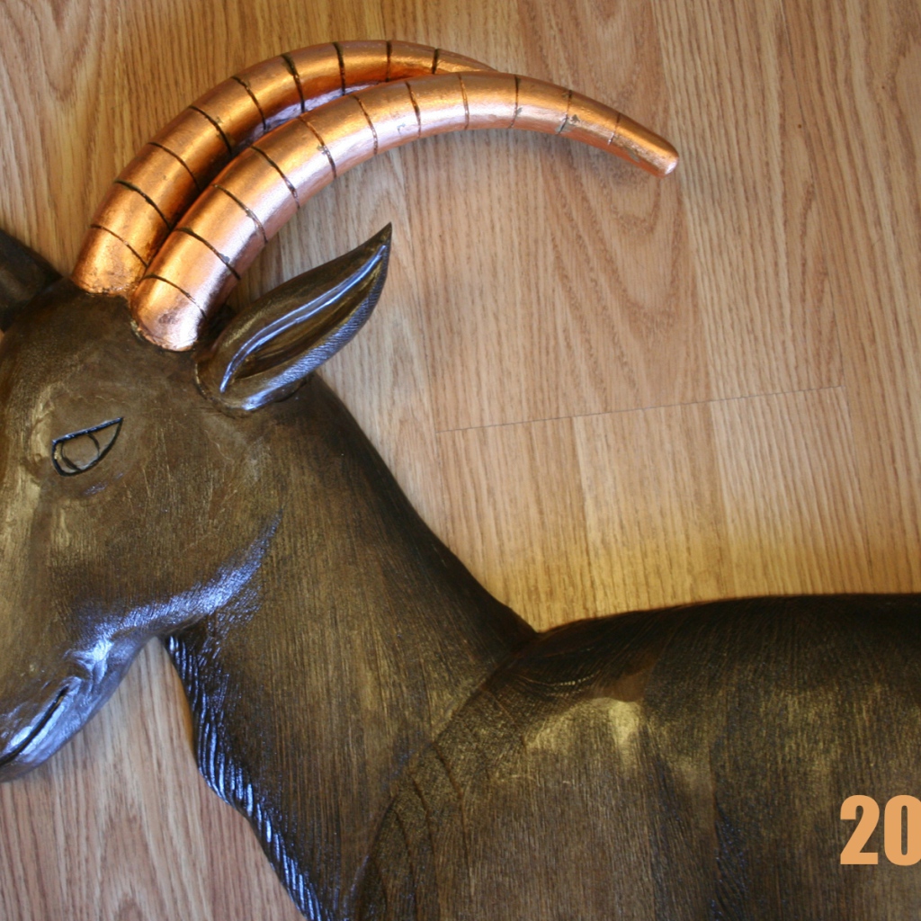 Новый Год 2015 деревянная коза