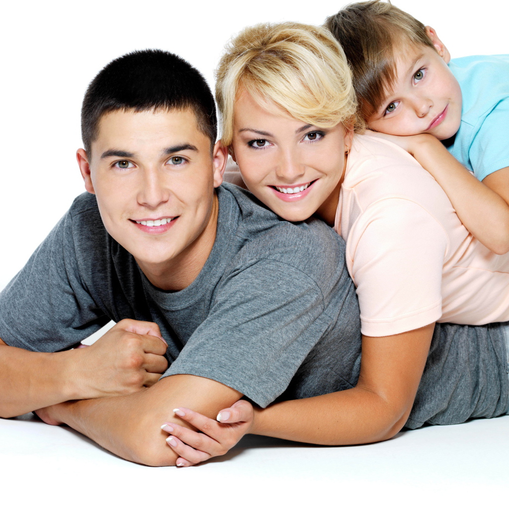 Счастливая семья