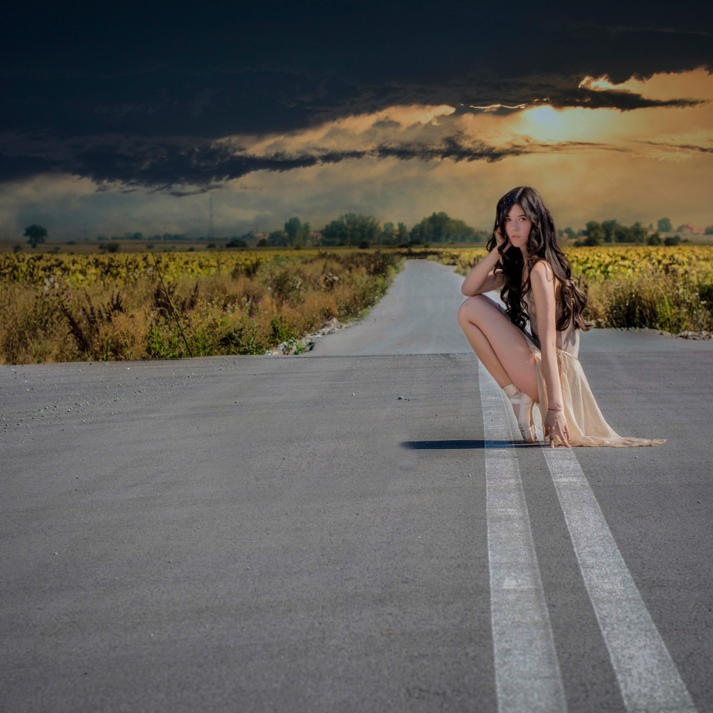 Балерина присела на дорогу