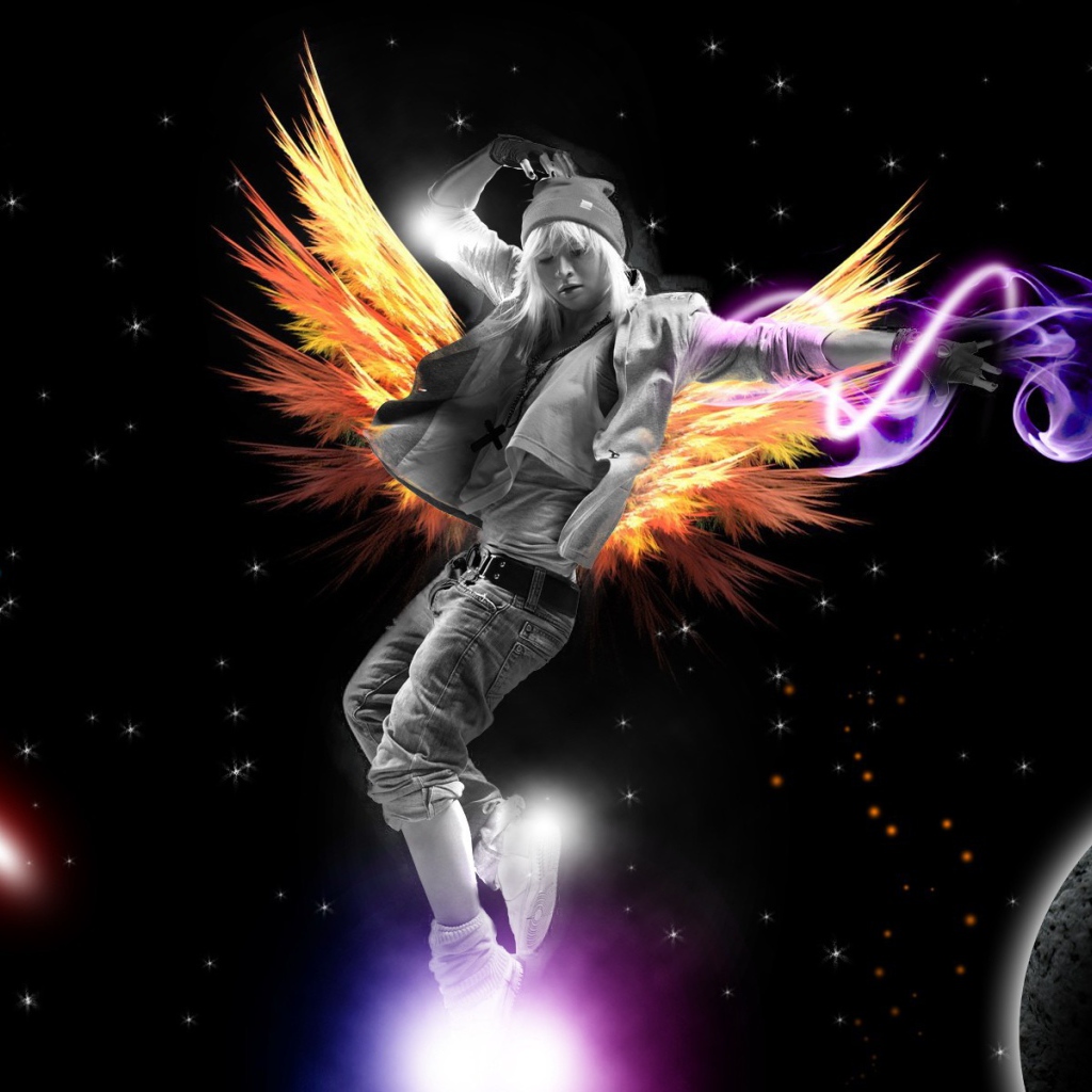 Девушка в космосе