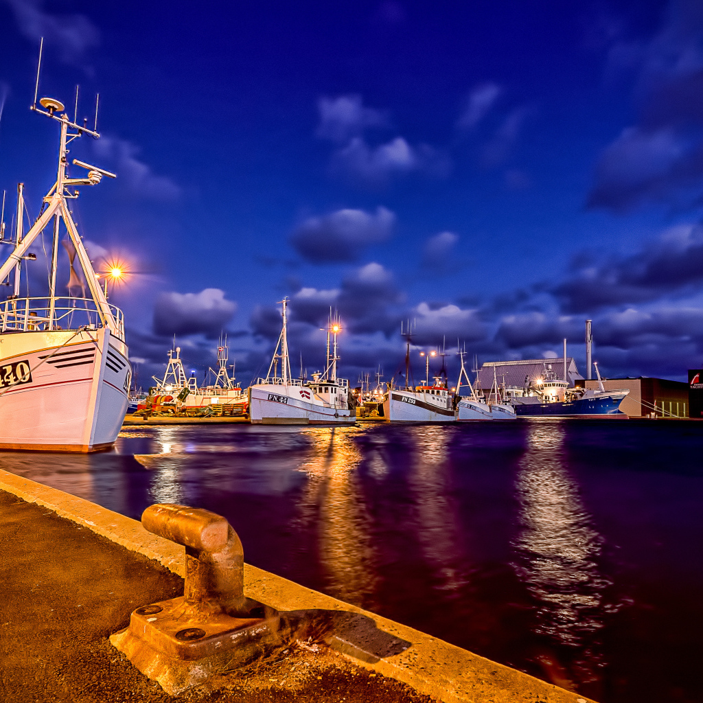Вечер в порту