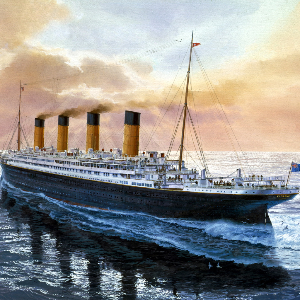 Титаник рассекает воды моря