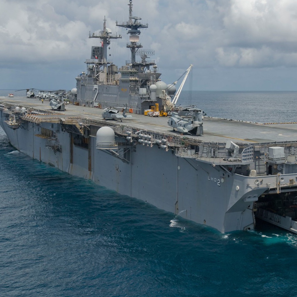Десантный корабль США